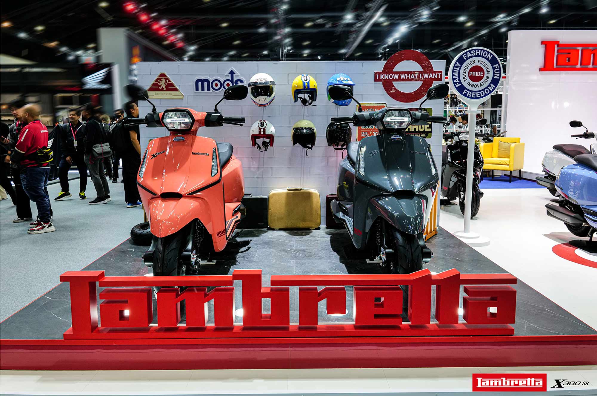 ภาพexpoวันเปิด-Lambretta Expo 2023-52 โมเดิร์นไบค์ ตัวแทนจำหน่ายรถมอเตอร์ไซค์ Lambretta อย่างเป็นทางการ